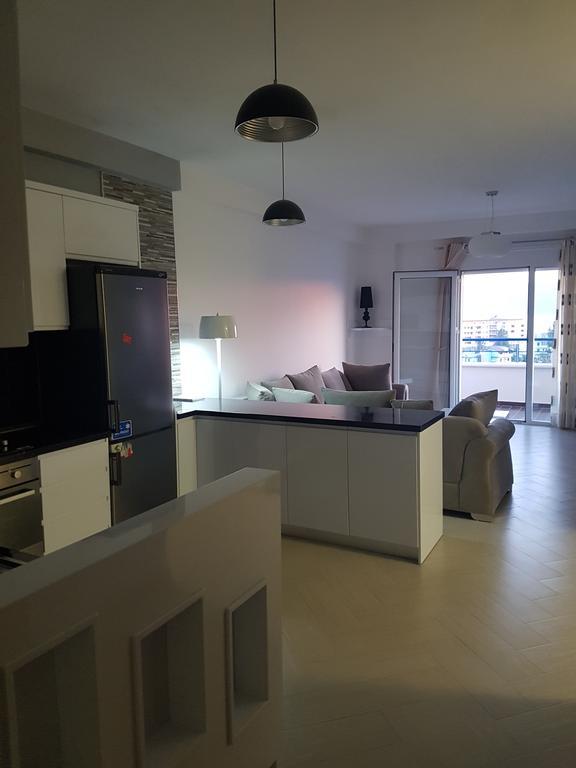 Modern Cozy Apartment Seaview Vlorë Extérieur photo