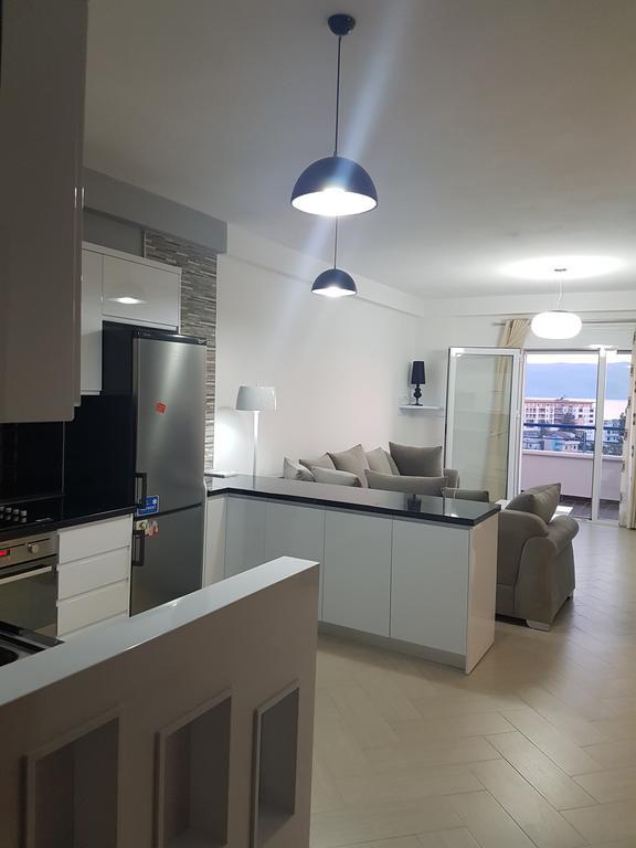 Modern Cozy Apartment Seaview Vlorë Extérieur photo